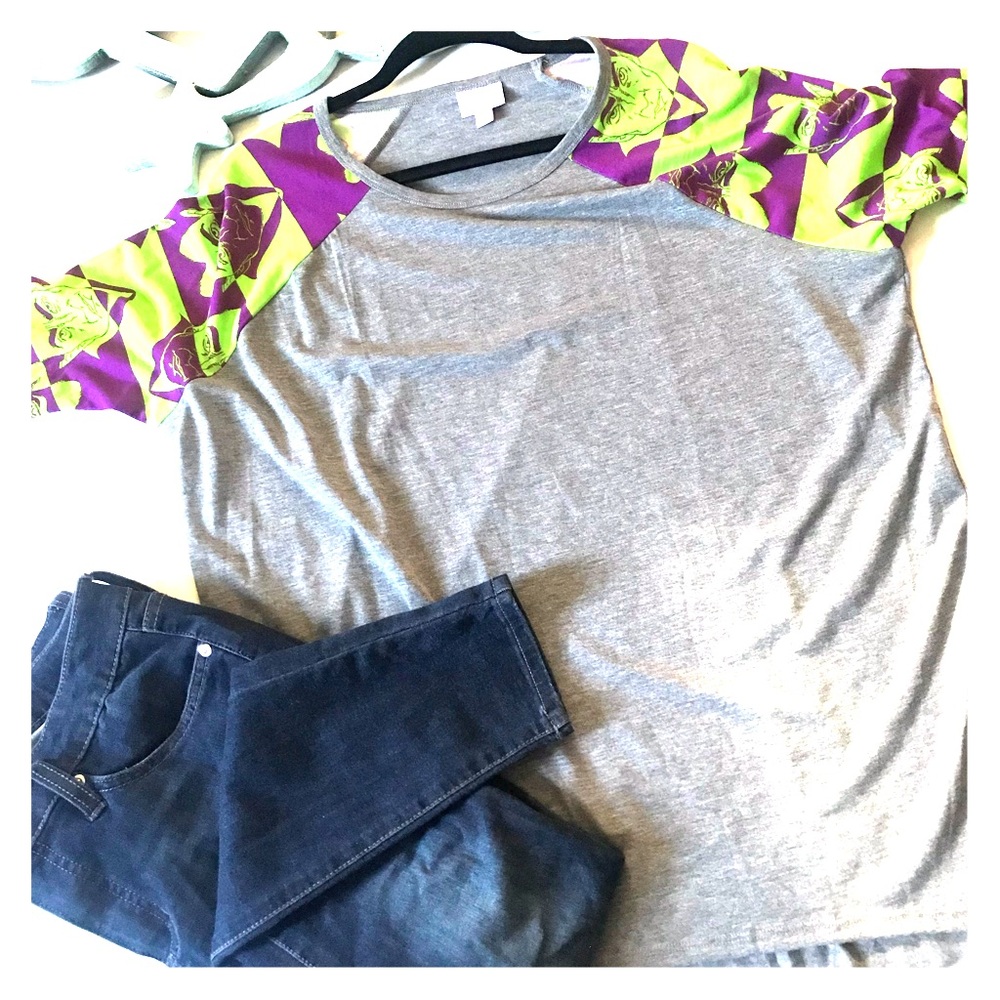 NWT LuLaRoe Halloween Dracula Irma Tunic